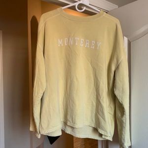 Vintage ‘Monterey’ crew neck!